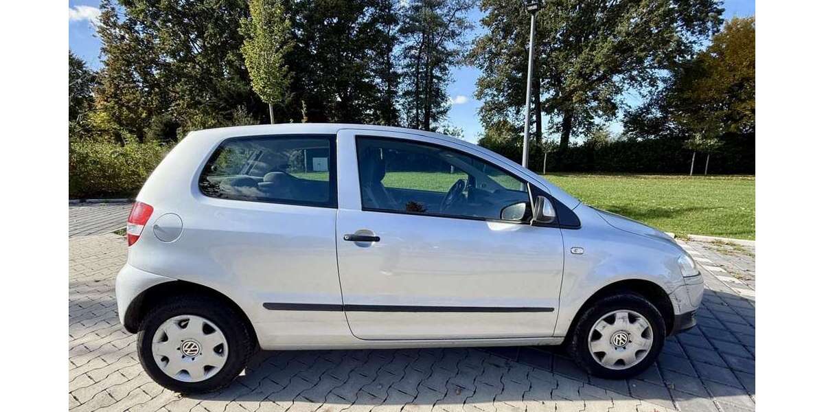 VW Fox 93.000 km 1.999 &euro; Hamburg 22337