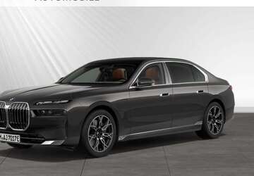 BMW 750 29.180 km 90.909 &euro; Kleve 47533