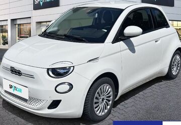 Fiat 500e 20.674 km 21.490 &euro; Frankfurt 60314