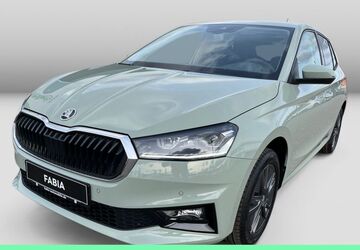 Skoda Fabia 1.111 km 25.890 &euro; Weinstadt-Endersbach 71384