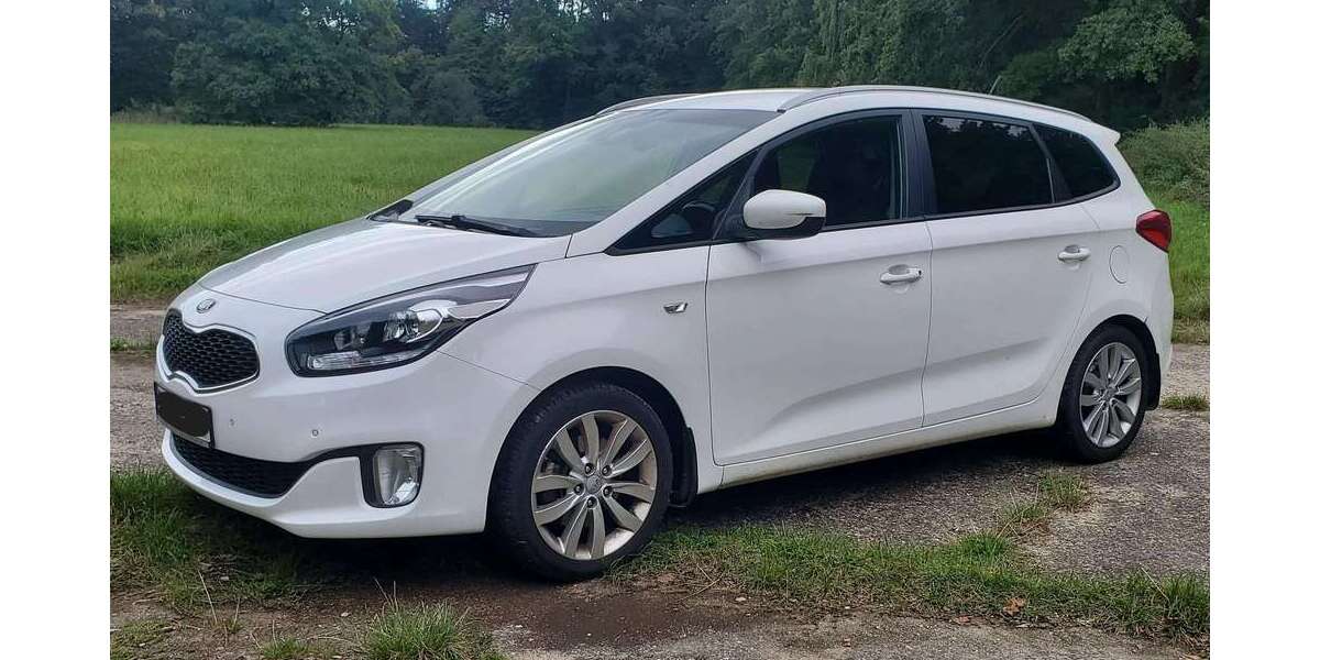 Kia Carens 200.000 km 8.000 &euro; Neschwitz/Njeswačidło 02699