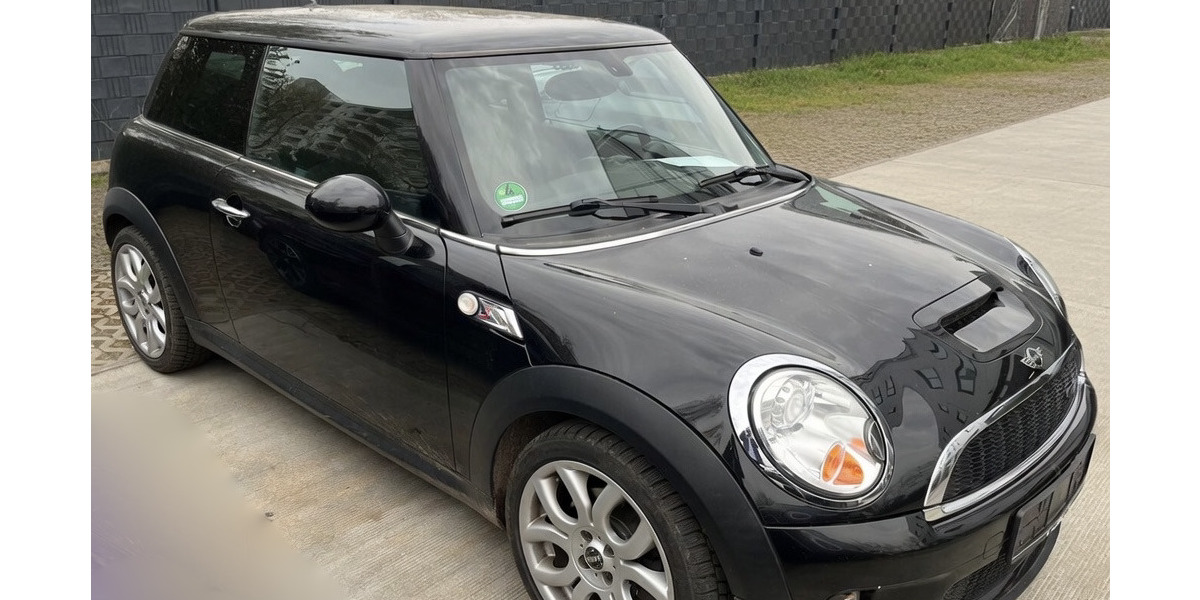 Mini Cooper_S_Chili_Xenon_1.Hand_BMW_Scheckheft_MINI 119.106 km 6.500 &euro; Berlin 10247