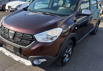 Dacia Lodgy 131.933 km 9.799 &euro; Fürth 90763