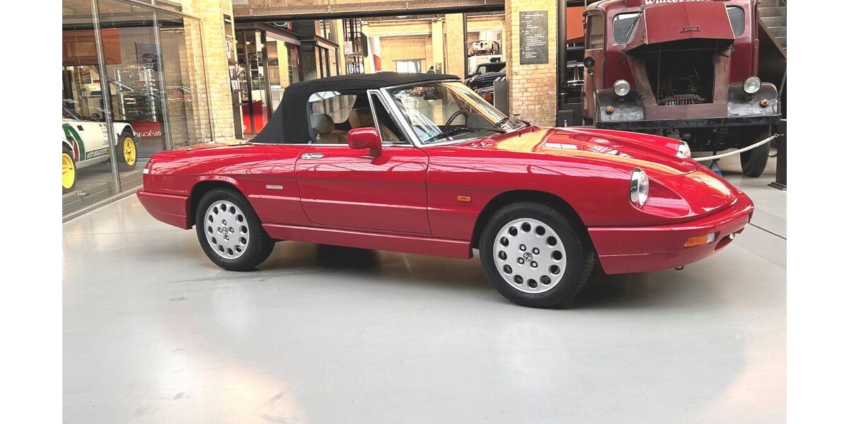 Alfa Romeo Spider 144.000 km 24.800 &euro; Berlin 10553