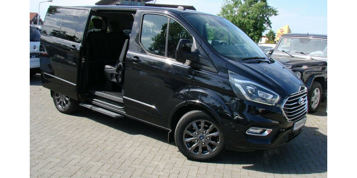 Ford Tourneo Custom 320 L1 Titanium X ACC AHK SHZ 8Sitz 67.732 km 34.980 &euro; Falkensee 14612
