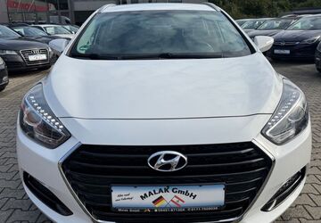 Hyundai i40 108.620 km 8.499 &euro; Ibbenbüren 49479