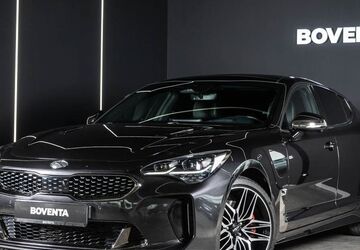 Kia Stinger 49.707 km 38.850 &euro; Rosenfeld 72348