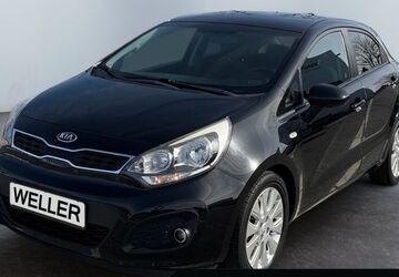 Kia Rio 56.000 km 10.480 &euro; Hamm 59067