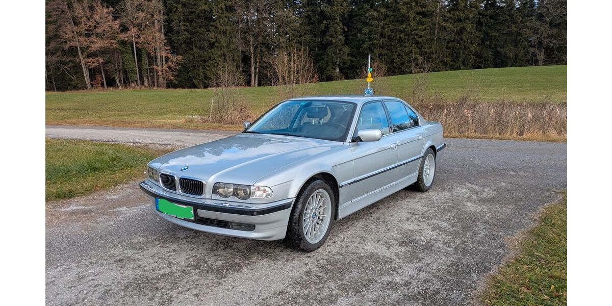 BMW 750 131.500 km 24.750 &euro; Wackersberg 83646