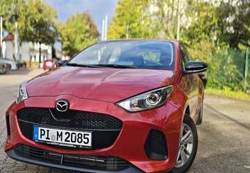 Mazda 2 1.755 km 23.475 &euro; Elmshorn 25337