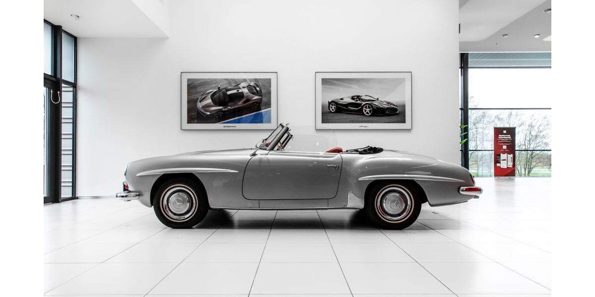 Mercedes-Benz 190 2.524 km 155.000 &euro; Hengelo 