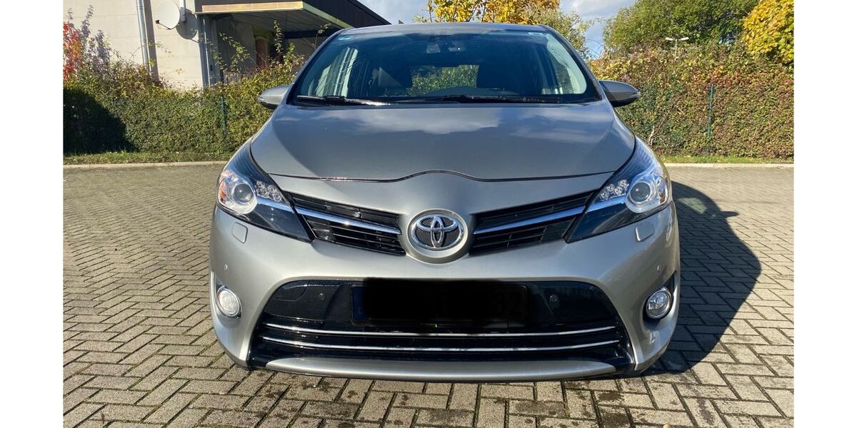 Toyota Corolla Verso 87.000 km 12.000 &euro; Wolfenbüttel 38300