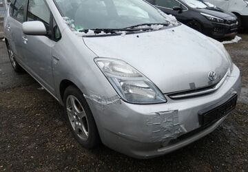 Toyota Prius 303.000 km 2.980 &euro; Neu-Ulm 89231