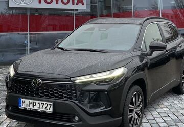 Toyota Corolla Cross 8.500 km 40.990 &euro; München 80687