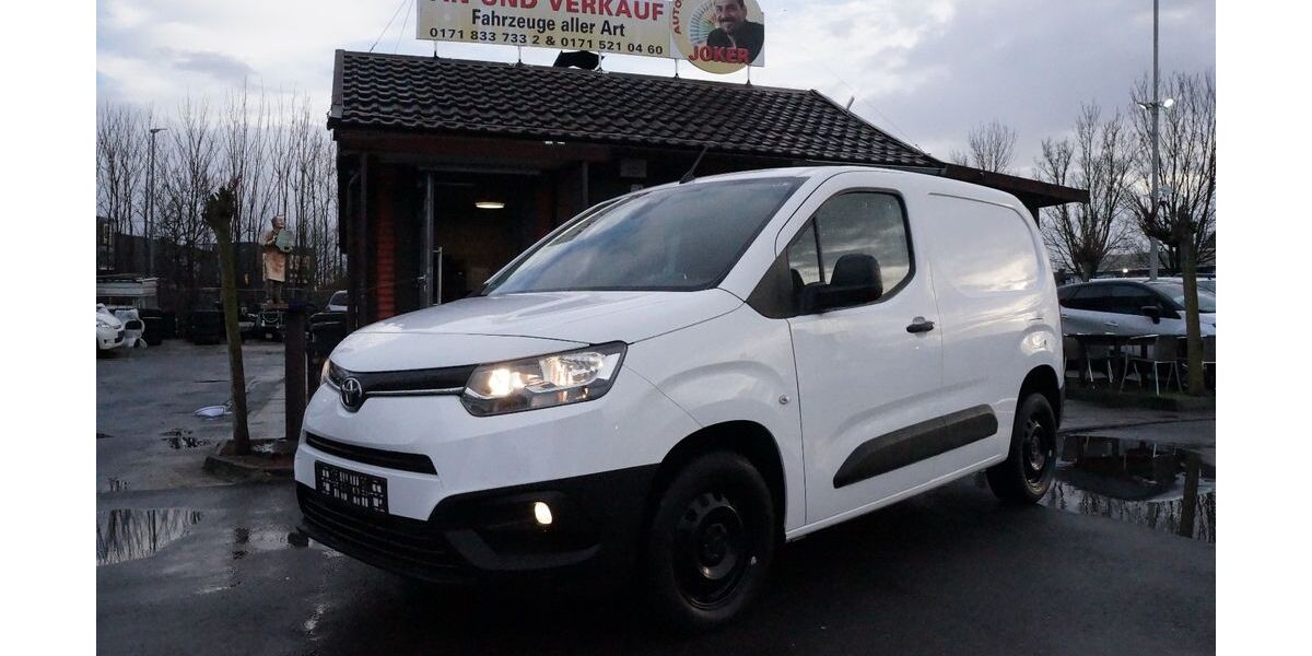 Toyota Proace City 41.877 km 12.990 &euro; Erwitte 59597