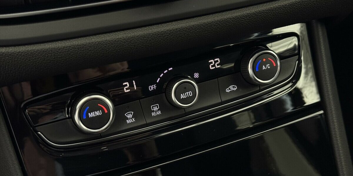 Opel Grandland 1.2 Turbo GS Line CarPlay Cam 30.999 km 17.440 &euro; Lich 35423