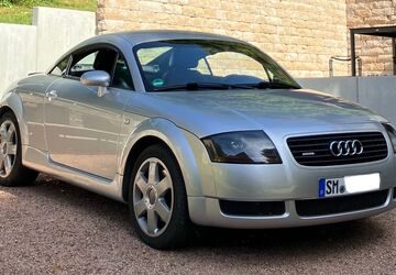 Audi TT 215.600 km 6.400 &euro; Brotterode-Trusetal 98596