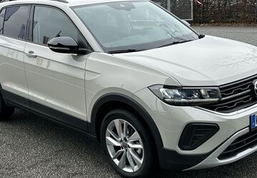 VW T-Cross 10.281 km 23.400 &euro; Wolfsburg 38440