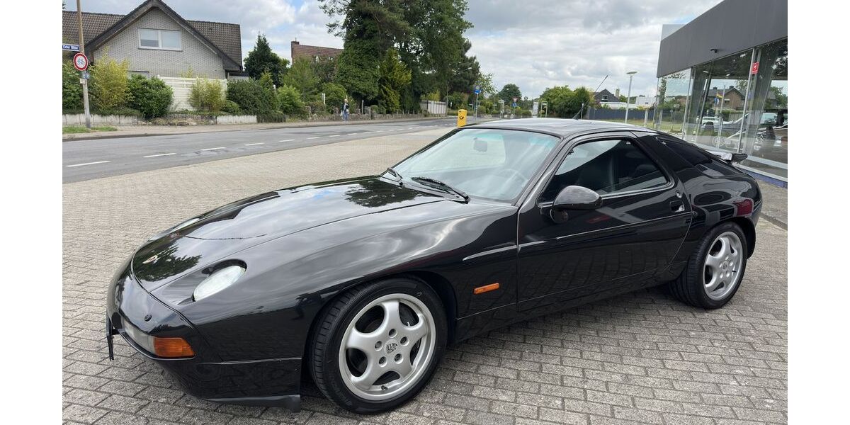 Porsche 928 132.800 km 65.928 &euro; Meppen 49716