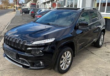 Jeep Cherokee 137.000 km 8.750 &euro; Schwalmstadt OT Ziegenhain 34613