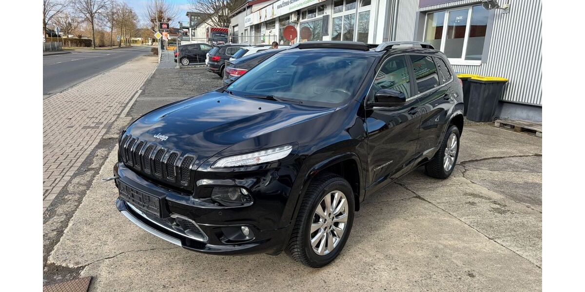 Jeep Cherokee 137.000 km 8.750 &euro; Schwalmstadt OT Ziegenhain 34613