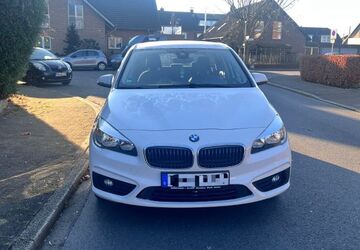 BMW 225 Active Tourer 199.999 km 9.290 &euro; Bocholt 46395