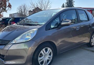 Honda Jazz 93.000 km 5.990 &euro; Borna 04552