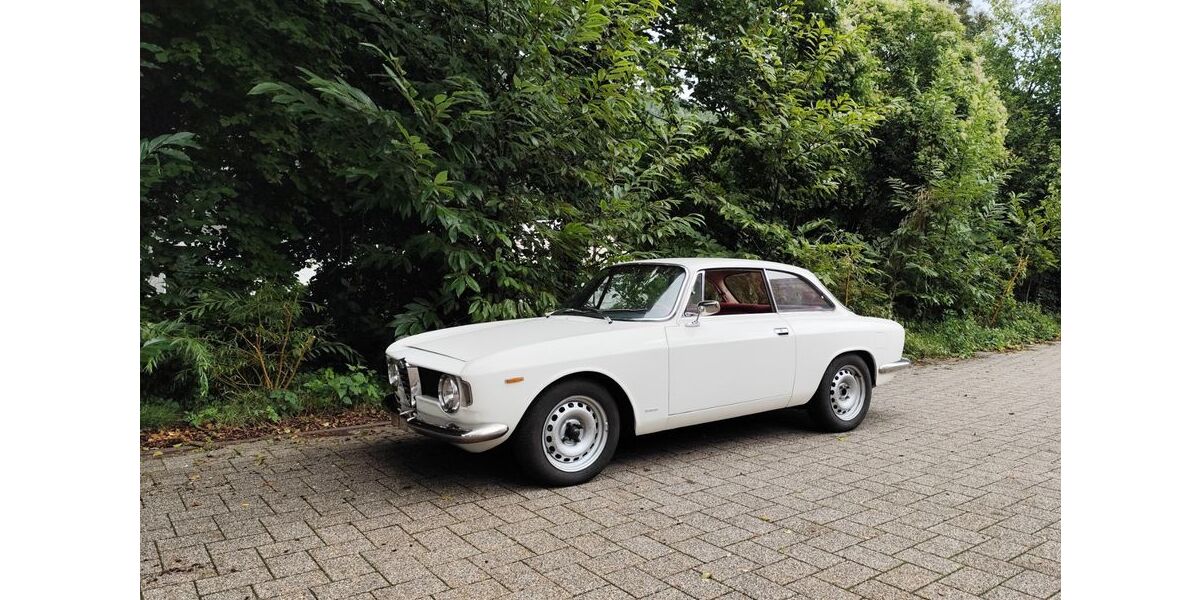 Alfa Romeo GT 89.800 km 44.963 &euro; Ettlingen 76275