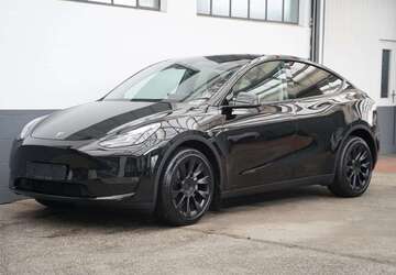 Tesla Model Y 44.896 km 35.850 &euro; Mönchengladbach 41236
