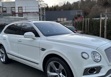 Bentley Bentayga 105.000 km 87.990 &euro; Reutlingen 72770