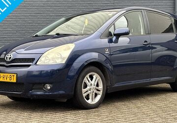 Toyota Corolla Verso 220.818 km 2.450 &euro; Eindhoven 