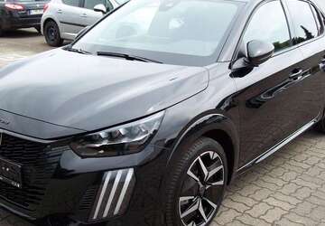 Peugeot 208 17.900 km 18.650 &euro; Taucha OT Merkwitz 04425