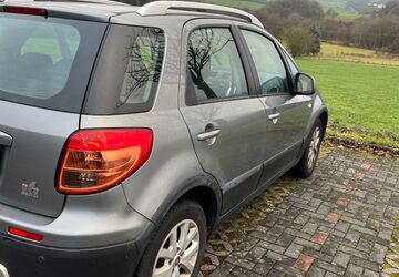 Fiat Sedici 86.580 km 6.250 &euro; Waldbröl 51545