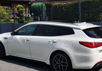 Kia Optima 35.000 km 24.999 &euro; Balve 58802