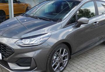 Ford Fiesta 17.400 km 17.490 &euro; Radebeul 01445