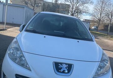 Peugeot 207 210.000 km 2.300 &euro; Schwäbisch Gmünd 73529