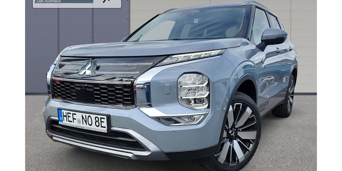 Mitsubishi Plug-in Hybrid Outlander 7.500 km 43.990 &euro; Bad Hersfeld 36251