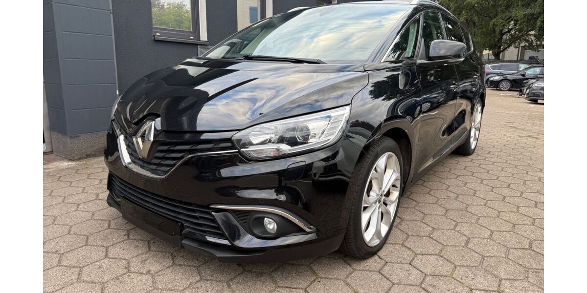 Renault Scenic 112.652 km 14.300 &euro; Hamburg 22043