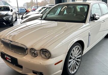 Jaguar Daimler 99.500 km 39.990 &euro; Roßdorf 64380