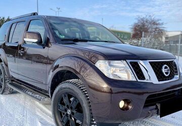 Nissan Pathfinder 164.422 km 13.700 &euro; Sonneberg 96515