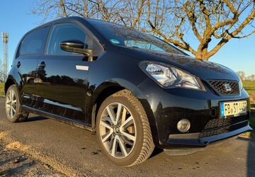 Seat Mii 64.000 km 10.499 &euro; Büdingen 63654