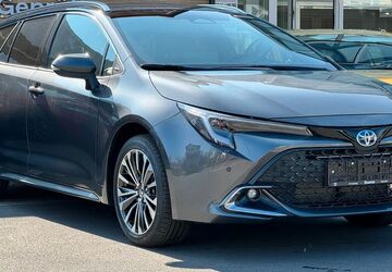 Toyota Corolla 3.500 km 32.490 &euro; Arnsberg-Neheim 59755