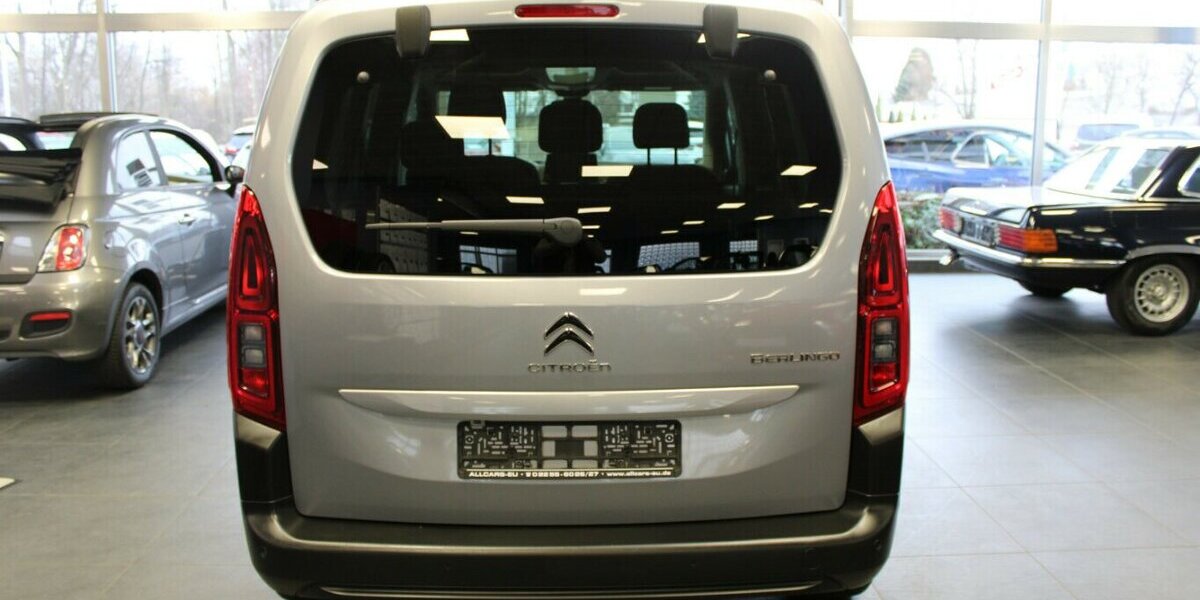 Citroen Berlingo M BlueHDi EAT8 Shine Panorama - Navi 82.816 km 18.980 &euro; Euskirchen 53881