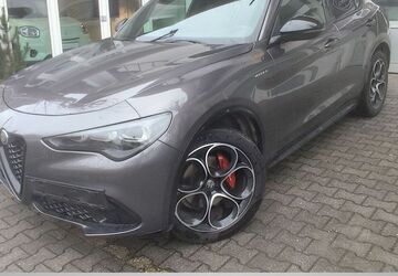 Alfa Romeo Stelvio 54.600 km 37.950 &euro; Rosenheim 83022