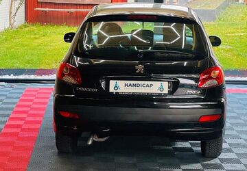 Peugeot 206 131.000 km 4.000 &euro; Salzgitter 38259