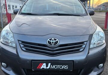 Toyota Verso 166.200 km 6.900 &euro; Trier 54294