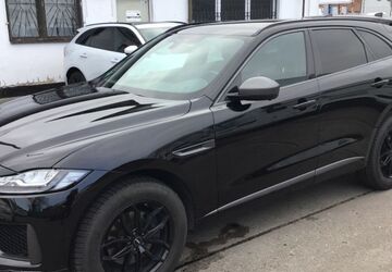 Jaguar F-Pace 128.000 km 26.690 &euro; Leipzig 04179