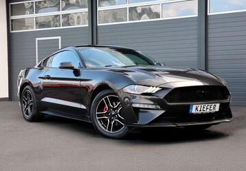 Ford Mustang 49.166 km 29.950 &euro; Rennerod 56477