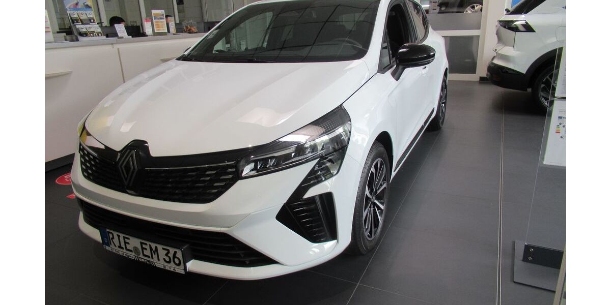 Renault Clio 1.574 km 20.770 &euro; Riesa 01587