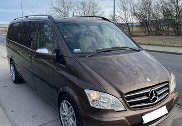 Mercedes-Benz Viano 240.000 km 13.990 &euro; Brüssow 17326